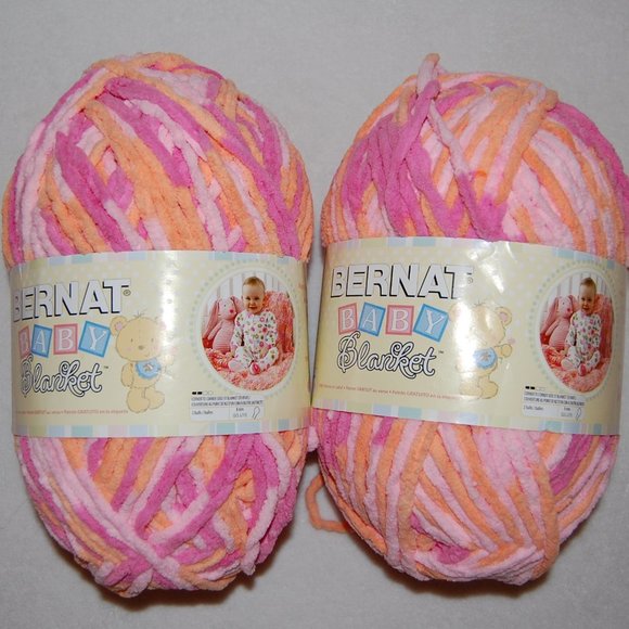 Yarnspirations Office Same Dye Lot Of 2 A Total Weight Of 2 Oz